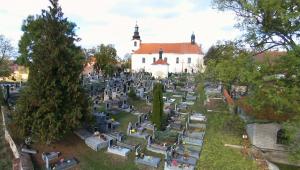 Tachlovický hřbitov